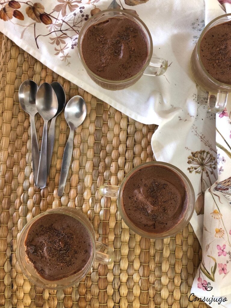 Mousse de chocolate y vainilla